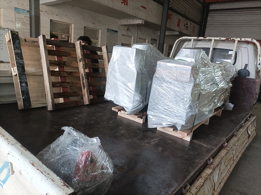 電磁給料機(jī)、電機(jī)發(fā)貨