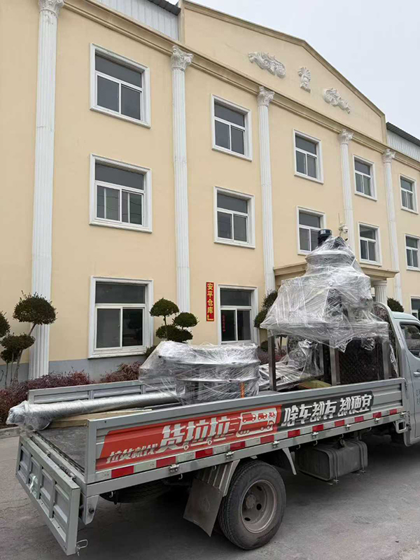 投料～篩分～上料???? ?專車發(fā)走