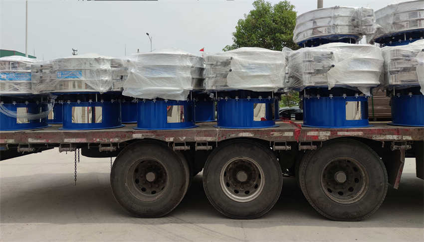 福建某公司訂購的康振機(jī)械振動篩30臺用于化工行業(yè),于昨天由專車發(fā)出,預(yù)計三天后到達(dá),請注意查收,