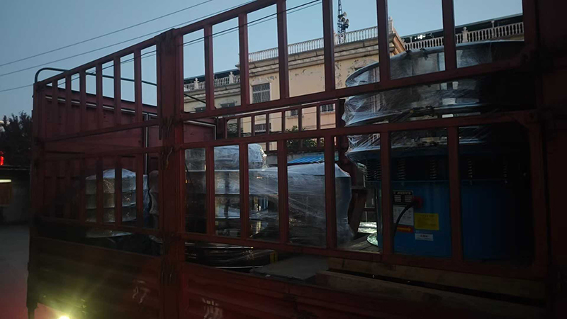 旋振篩、振動(dòng)平臺(tái)等全部發(fā)貨