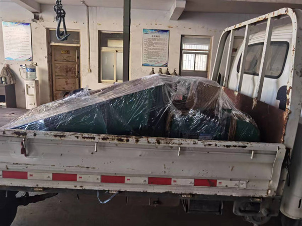 電磁振動(dòng)給料機(jī)發(fā)貨